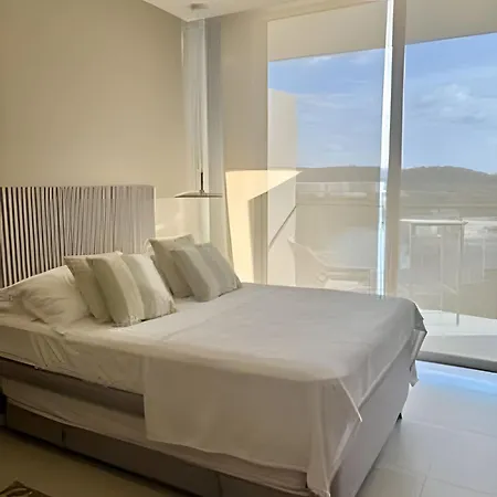 Vista Infinita Y Confort Frente Al Mar Morros Eos Cartagena